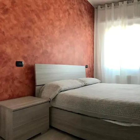 Pensión Redroom-House